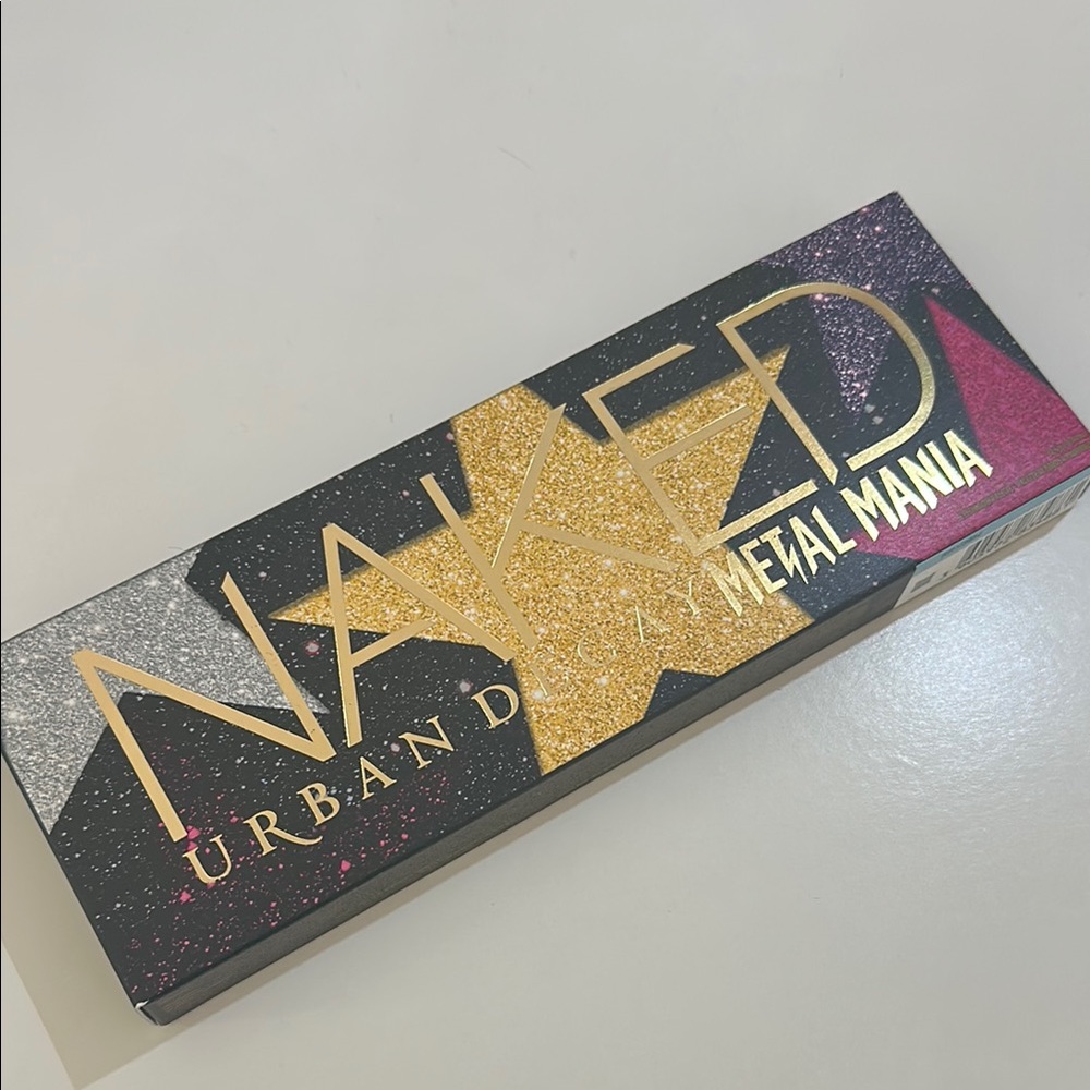 Urban Decay Naked Metal Mania Eyeshadow Palette - discontinued model - brand new